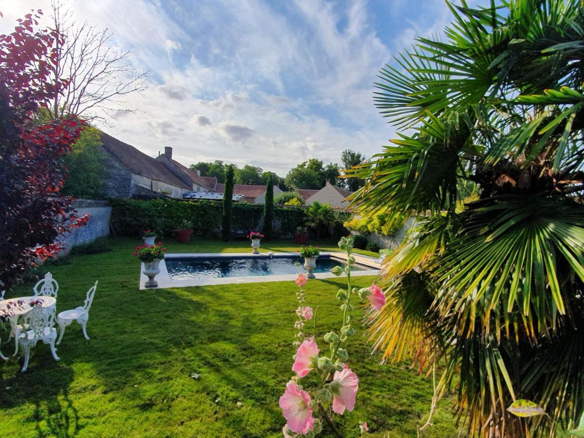 Les Glycines Bed & Breakfast อูริ ภายนอก รูปภาพ
